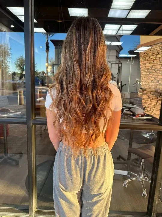 https://cdn.salonspotlight.com/photos/ABtNM9x1N8TGPXbUf72m/06ab7159-03bc-4d8e-b8bb-c1d9ad9993ab_720x720
