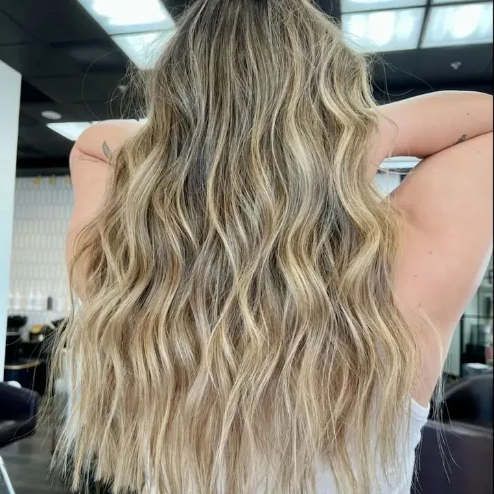 https://cdn.salonspotlight.com/photos/ABtNM9x1N8TGPXbUf72m/34d9b8e4-2c77-4c52-874c-453ed1e8f7db_720x720