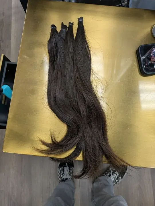 https://cdn.salonspotlight.com/photos/ABtNM9x1N8TGPXbUf72m/779c73a6-7c3a-4c30-a211-a57d261a295c_720x720