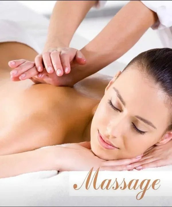 https://cdn.salonspotlight.com/photos/AD2HES525lhvwxmNiOf4/f830ba29-f1b0-4d8f-934d-1d9106f7d2df_720x720