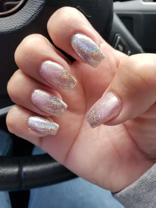 https://cdn.salonspotlight.com/photos/AEDl1qqd5mB02lGV7bGD/34af1cb3-01e2-4703-8aa6-2c98bd6126a6_720x720