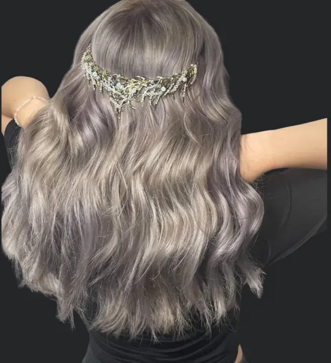https://cdn.salonspotlight.com/photos/AH8zjGgqluc6n1jIK8bY/ad5c5d88-eec7-422c-bc81-6579ebc6b2f1_720x720