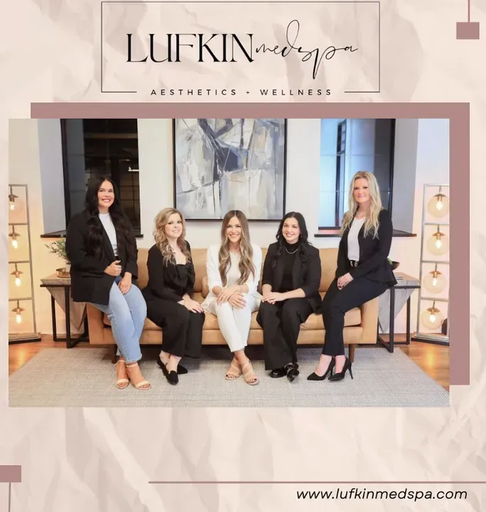 https://cdn.salonspotlight.com/photos/AHZkvLdhgTbNVjjewmyt/13feb7f4-d2e3-4160-ad21-0a22d765d31c_720x720