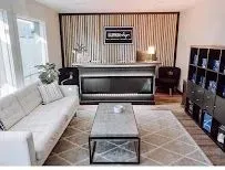 https://cdn.salonspotlight.com/photos/AHZkvLdhgTbNVjjewmyt/7e890c1c-b188-487a-b829-b1531672a139_720x720