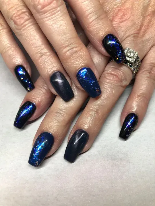 https://cdn.salonspotlight.com/photos/AKZsoXbfxDVkruS4LtDS/3bc79953-a879-41c4-b612-b24c6f2e07d1_720x720