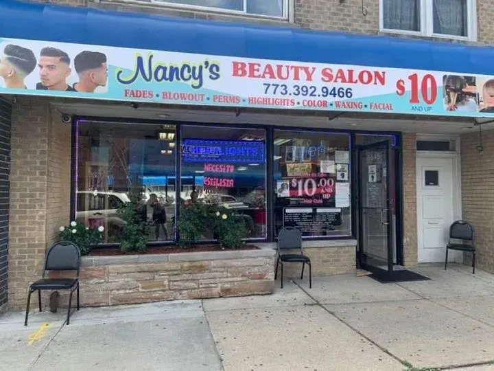 https://cdn.salonspotlight.com/photos/AWifOexYxca6zHP028C3/848bc21a-47ac-484e-b045-e3bc3719873e_720x720