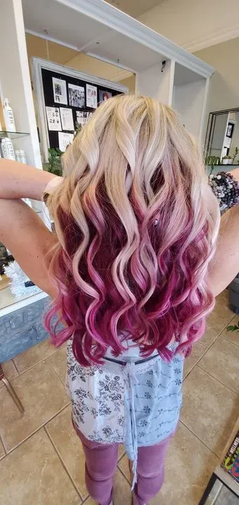 https://cdn.salonspotlight.com/photos/AXjdcoYP661TTX8fFprW/815de0c3-9d2c-43a8-879a-2db052deb1a1_720x720