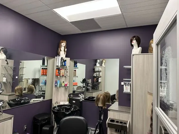 https://cdn.salonspotlight.com/photos/Acdsne14H0qXMbZcPlfc/3a99c170-05fe-4502-9c91-6d931752e41f_720x720