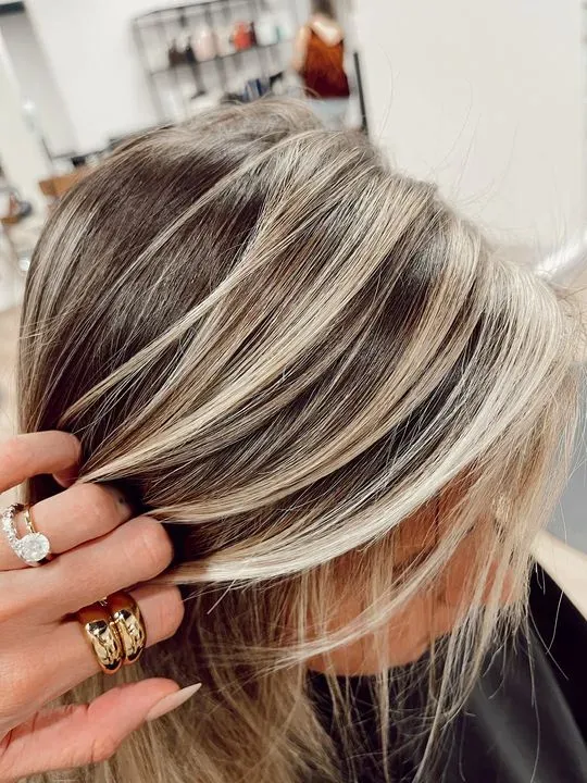 https://cdn.salonspotlight.com/photos/AhcgWKDqAKsskihHfrQd/b0cb43b4-92a4-4c6b-a51c-dda8f104485e_720x720