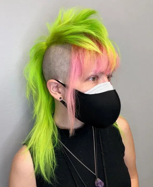 https://cdn.salonspotlight.com/photos/AmNbBIa6M78VAXWcOMVz/074cb1f4-6833-4b5c-8806-365db5af16d0_720x720
