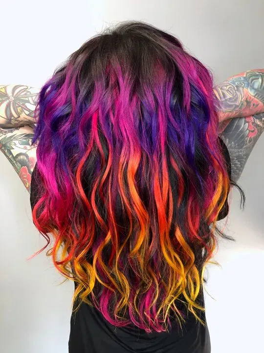 https://cdn.salonspotlight.com/photos/AmNbBIa6M78VAXWcOMVz/69a1e249-836e-47c7-a8f2-4aba086bc054_720x720