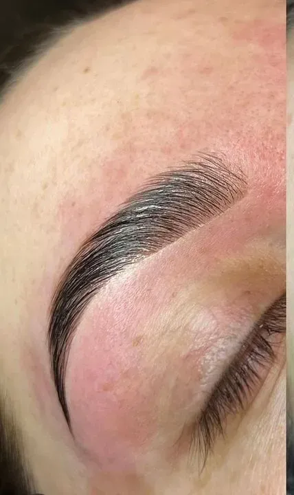 https://cdn.salonspotlight.com/photos/ApVxltf7dHTKQtxf8rwP/43b56b29-96a2-4b35-a2ec-3ccc75ff6319_720x720