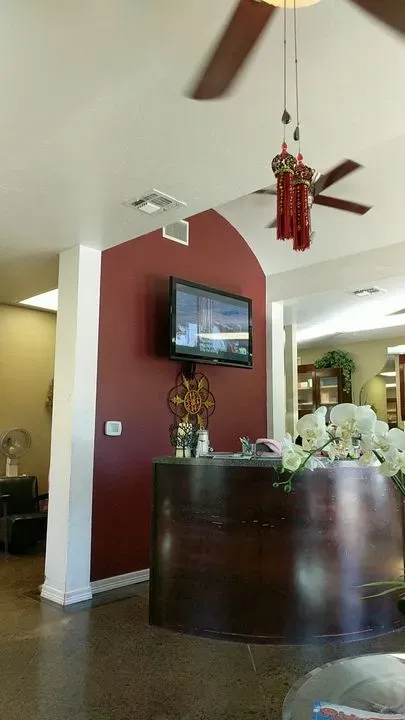https://cdn.salonspotlight.com/photos/AwTn13lPGnwlTqDv9exj/eb08a3c6-c77a-4811-9b79-97611dcaf2fd_720x720