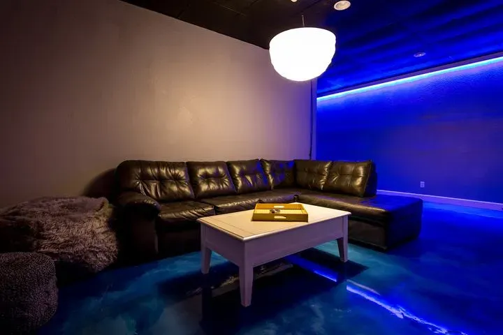 https://cdn.salonspotlight.com/photos/B0LTFhdejhJMeC1Pugeg/d4fedfe2-2f91-42ee-80ec-a5610c1156a4_720x720