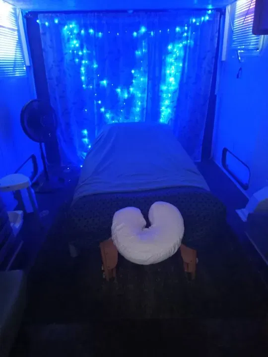 https://cdn.salonspotlight.com/photos/BL6ZSjldm6Kgng5GYZPk/bb8a87d3-a494-4b29-a785-ab778b34842b_720x720