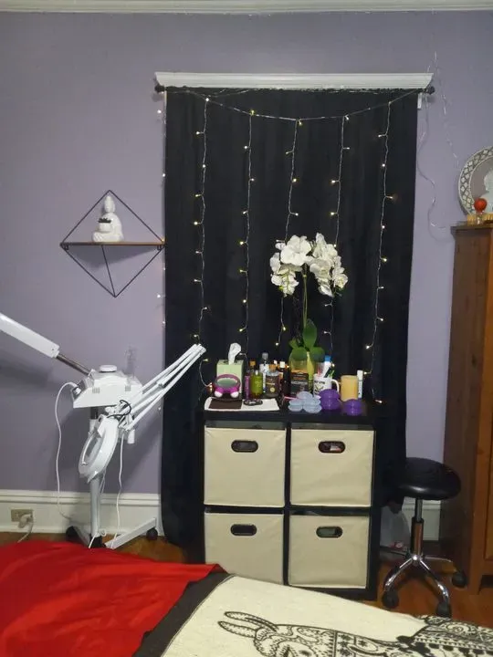 https://cdn.salonspotlight.com/photos/BMgK7wCsOixR1wPw3frI/6310891e-f0e4-4c96-bf53-fe993c58cd90_720x720