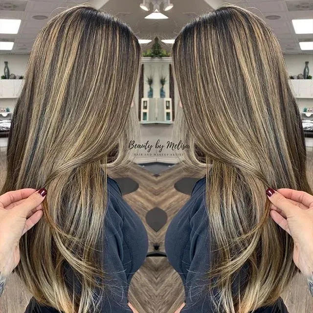 https://cdn.salonspotlight.com/photos/BNnqlrRpdCYIcPNalJSe/55521188-6512-4852-a91a-cc8c572f7575_720x720