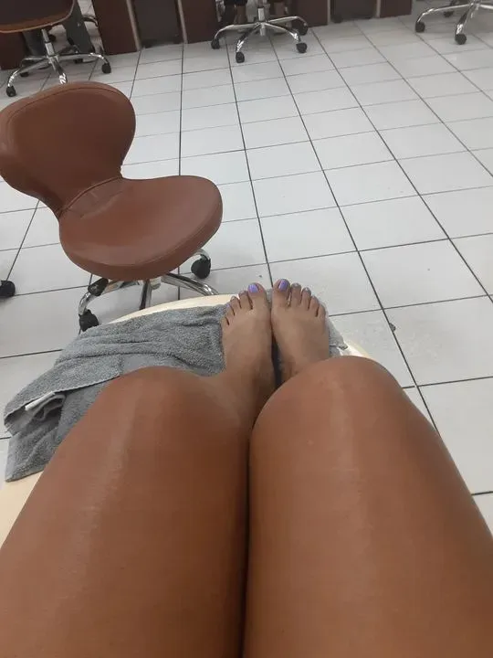 https://cdn.salonspotlight.com/photos/BbzcrcUrx4JxeGHLKCZI/36b1ad38-d996-4d38-ab92-ab99e64af5f7_720x720