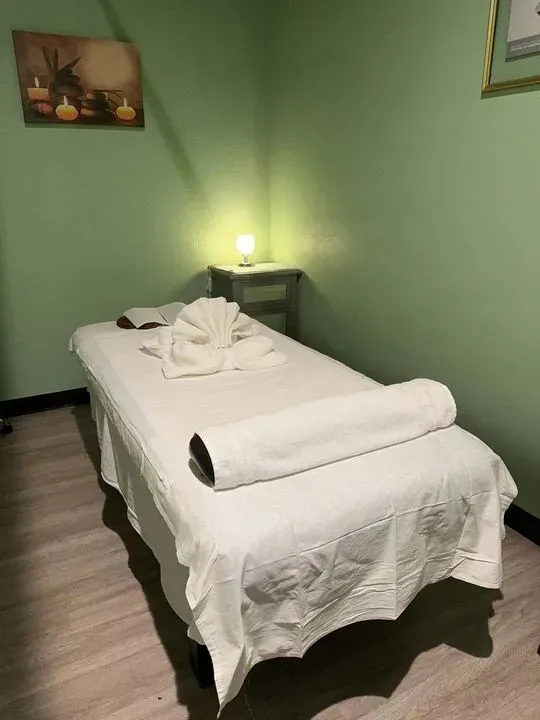 https://cdn.salonspotlight.com/photos/BcO9PkcsRu8i0ifwBeTe/5ff4457d-6f35-48da-824a-551729255166_720x720