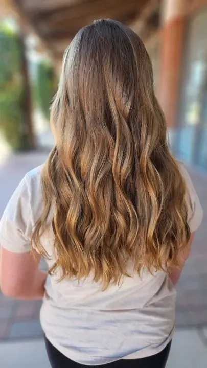 https://cdn.salonspotlight.com/photos/Bsa6IDHrHrAxGVnP44uo/64861a24-435a-4e54-bfcb-c65a299b31fe_720x720