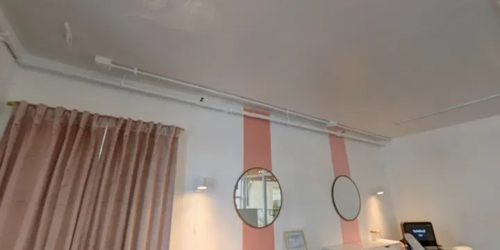 https://cdn.salonspotlight.com/photos/C2GF80klWYSvsikBnp7A/be6ed62a-79f3-4e0e-87d2-a90a7dc6904b_720x720