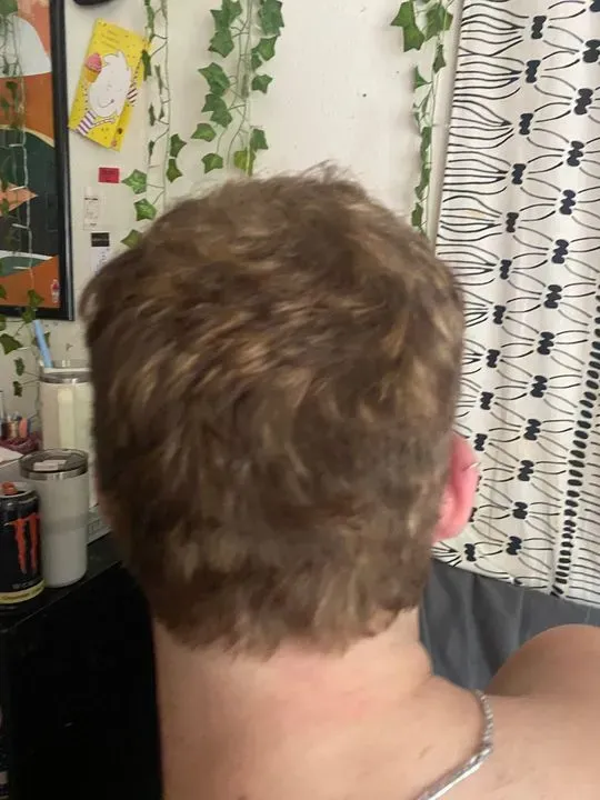 https://cdn.salonspotlight.com/photos/C6Vz0rXJ86KlCNePiR9v/eaf0a01a-4737-4b55-a84e-95a9c2f3c06e_720x720