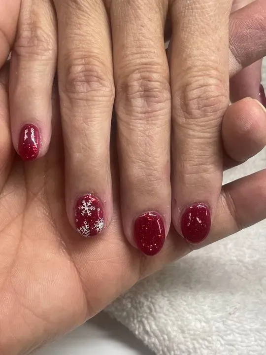 https://cdn.salonspotlight.com/photos/C6kFgeWmbpezQ5L3eKy3/94d9ae6f-a247-472e-8ea0-e3f15add1b73_720x720