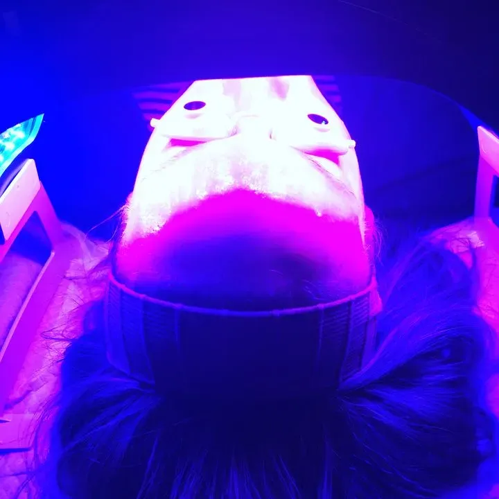 https://cdn.salonspotlight.com/photos/C8v1gwmb83FDe7h58JtU/461b0d4d-a826-415b-9358-2f471781530d_720x720