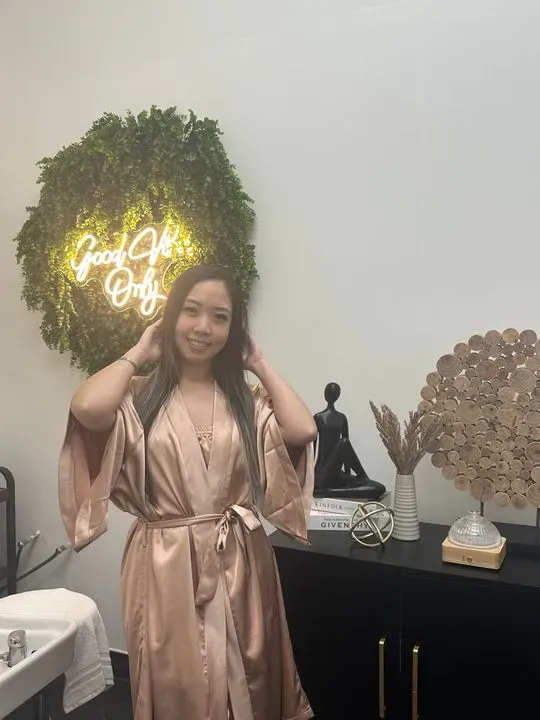 https://cdn.salonspotlight.com/photos/CRk32zye1TSLqIBP4yRl/618b5f19-decd-4999-84a0-020c623af57b_720x720