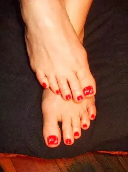 https://cdn.salonspotlight.com/photos/CdX6XFma6wG3LQUcCREx/c74031ba-45b9-4062-b83e-960e92a5708d_720x720
