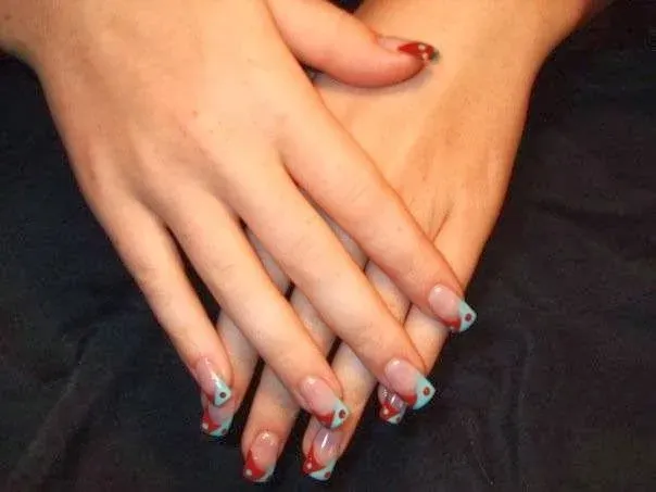 https://cdn.salonspotlight.com/photos/CdX6XFma6wG3LQUcCREx/f0f9e4a1-b910-43ec-9f84-68e74485606f_720x720