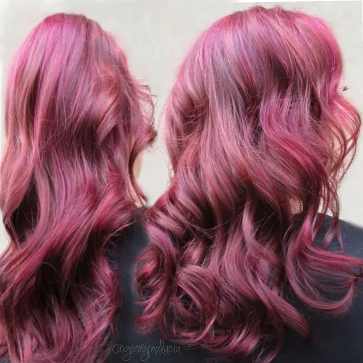 https://cdn.salonspotlight.com/photos/Ch4kHXPDeolOjaa300lD/9026570c-7f5d-4b97-92d9-5a01b002394f_720x720