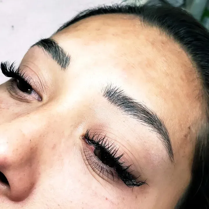 https://cdn.salonspotlight.com/photos/CmAhgFtRBZFT3nu8PRXR/c4e381ae-a996-4135-bfde-3982d63f695e_720x720
