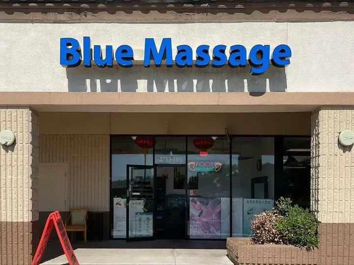 https://cdn.salonspotlight.com/photos/Cs4lmgZWMGKRKC6hu6jd/739b7920-9674-41db-8d09-22ed16c26ef5_720x720