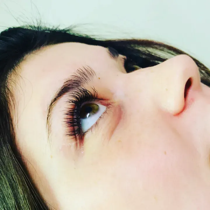 https://cdn.salonspotlight.com/photos/CxeGlMZ7Mh7Y8WQ1LO4j/16c2c2d8-b070-4e51-b436-be0c8a8f40c3_720x720
