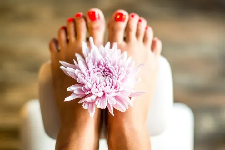 https://cdn.salonspotlight.com/photos/CzFbkeiYeYRNKvhJ7duG/1d660518-f256-4565-90a1-c6070f268aee_720x720