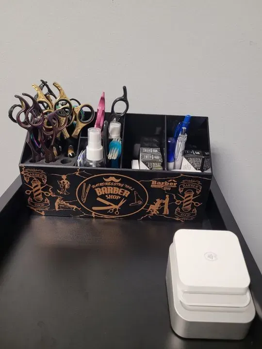 https://cdn.salonspotlight.com/photos/D0t3vijZOhmET3OHlF1d/a5fcec07-f085-46f8-9769-6693bf175ab2_720x720