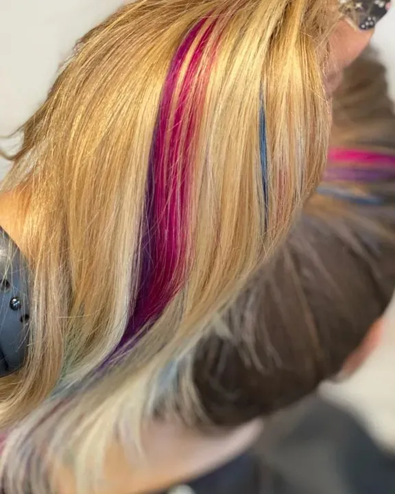 https://cdn.salonspotlight.com/photos/D5CYm0sRjAfi3P5aGYhj/e8fc7012-2eb3-4f60-b011-315bab069d3e_720x720