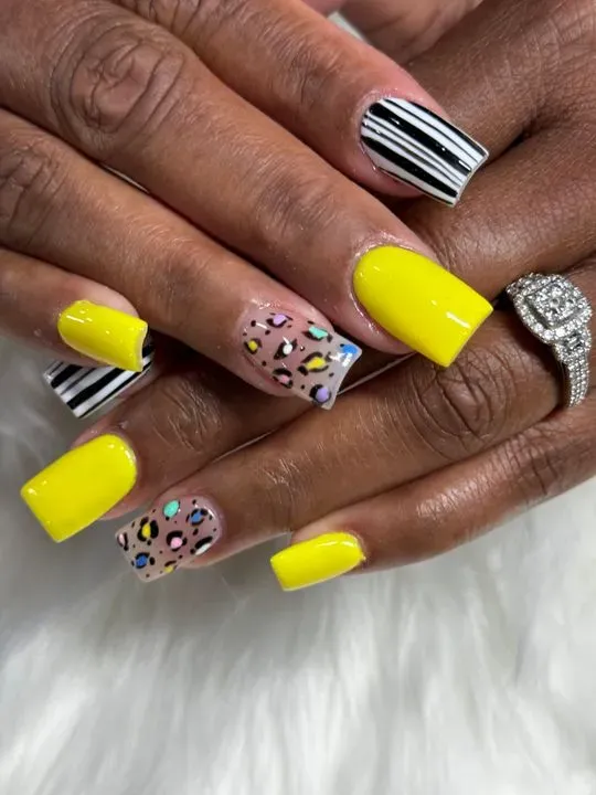 https://cdn.salonspotlight.com/photos/D990VDSaLLqSbMV8YwBO/0f7ae480-7784-470a-b4da-76d68114d0a2_720x720