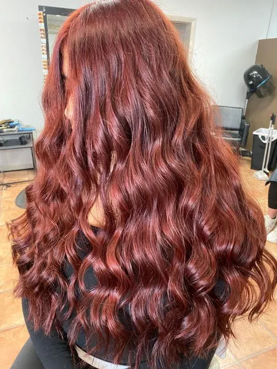 https://cdn.salonspotlight.com/photos/DOz9upsuHEZRmdDSAhjI/30565439-dda2-4828-b690-e9e4c37d53fb_720x720