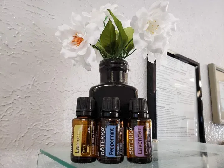 https://cdn.salonspotlight.com/photos/DVXrKEESZ2qNcI0iyEVY/6e8e12f4-2c92-429f-b5fc-e25ff4951e44_720x720