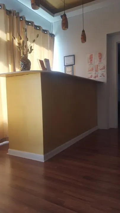 https://cdn.salonspotlight.com/photos/DiYBaMLz0qTmCVQWLoGQ/261adf9a-52f2-446e-bb83-fb1f22c9c0d0_720x720