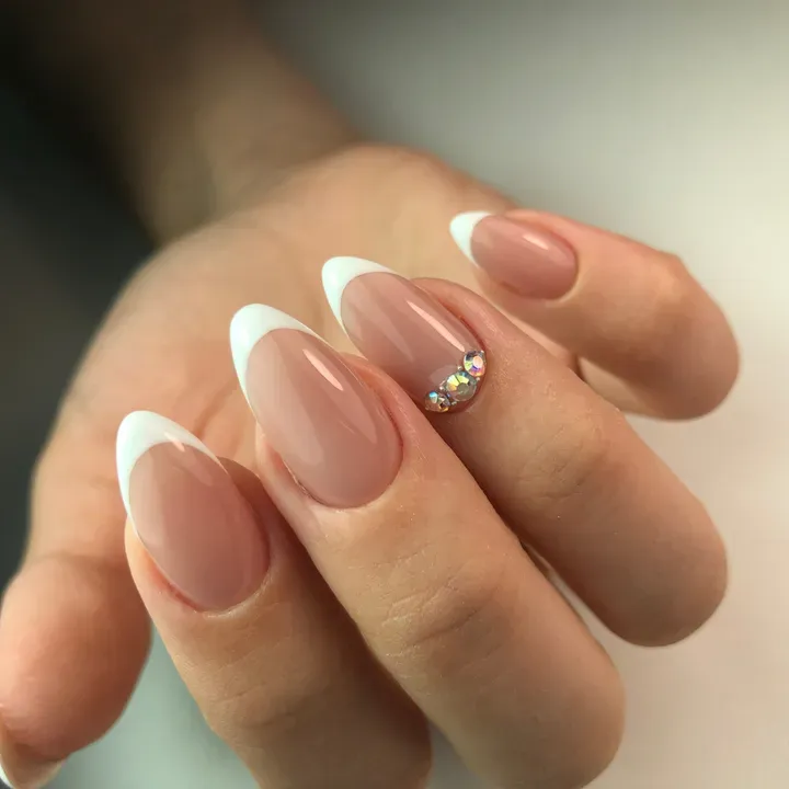 https://cdn.salonspotlight.com/photos/DpBpl0UMNZ0PppUWl75M/43d90100-81f8-4d2c-9f9c-abae36fa2ed0_720x720