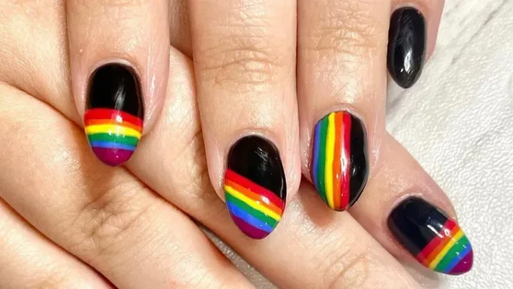 https://cdn.salonspotlight.com/photos/DpBpl0UMNZ0PppUWl75M/b483926d-58fe-4c0a-a0b8-f0328d075350_720x720