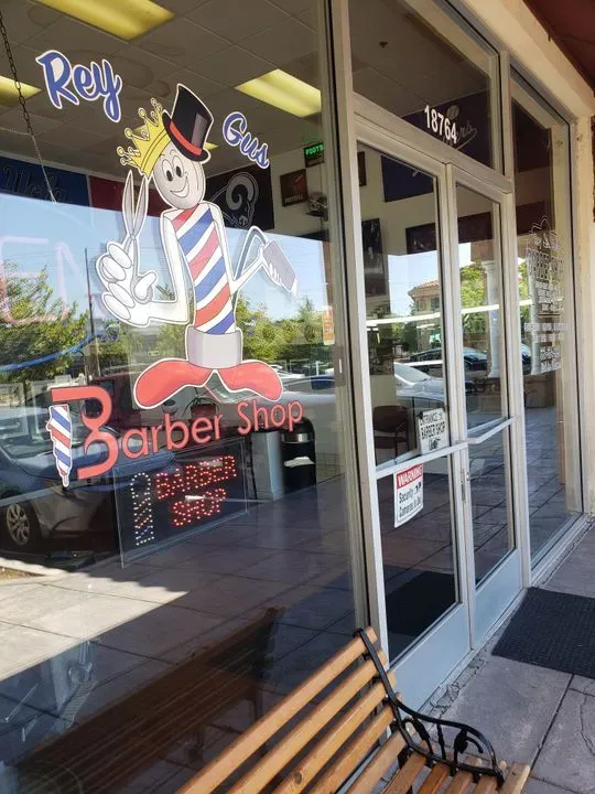 https://cdn.salonspotlight.com/photos/E5txDjQ2vGcJcanZwODu/c970e548-bba4-442f-a875-602a04627430_720x720