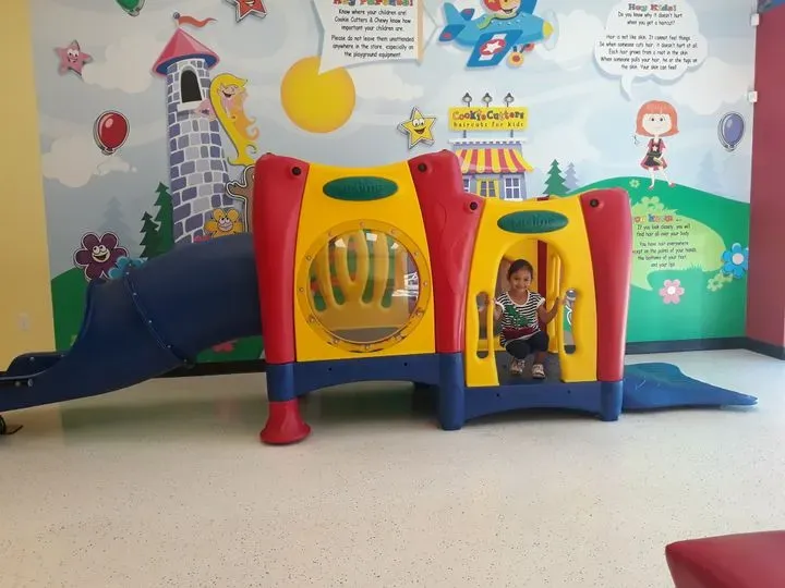 https://cdn.salonspotlight.com/photos/ECi86hjkgNAjDo6QRFLw/3c0bad5a-7ce3-4d04-96a0-07fed4b61e1f_720x720