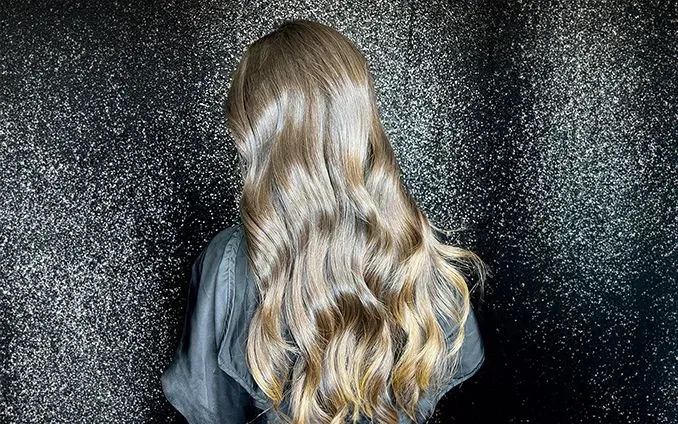 https://cdn.salonspotlight.com/photos/EYgCkmzYPSUVb5rnZgIS/851a6986-d07b-4f1a-b6ce-9b13eaffeb62_720x720
