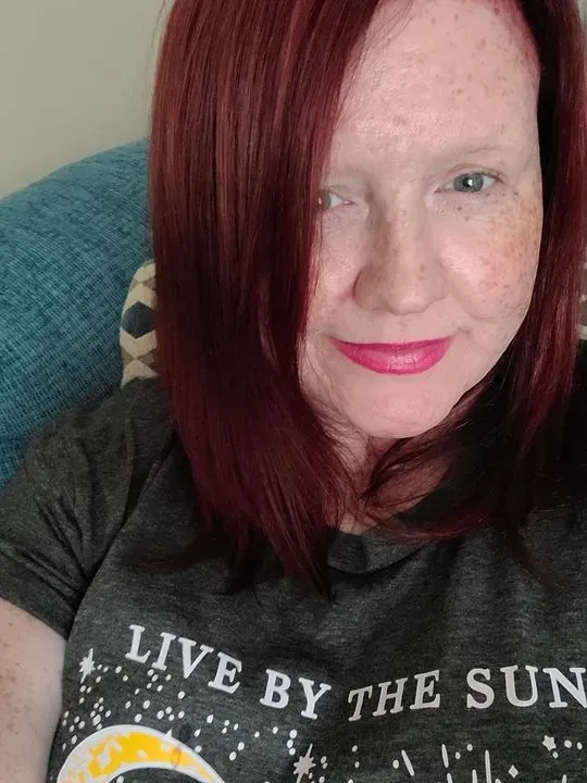 https://cdn.salonspotlight.com/photos/EbOVVtyV69LOZUd4Cu2J/b7ee2d23-3409-4e2f-99ad-5067bc8fd1c1_720x720