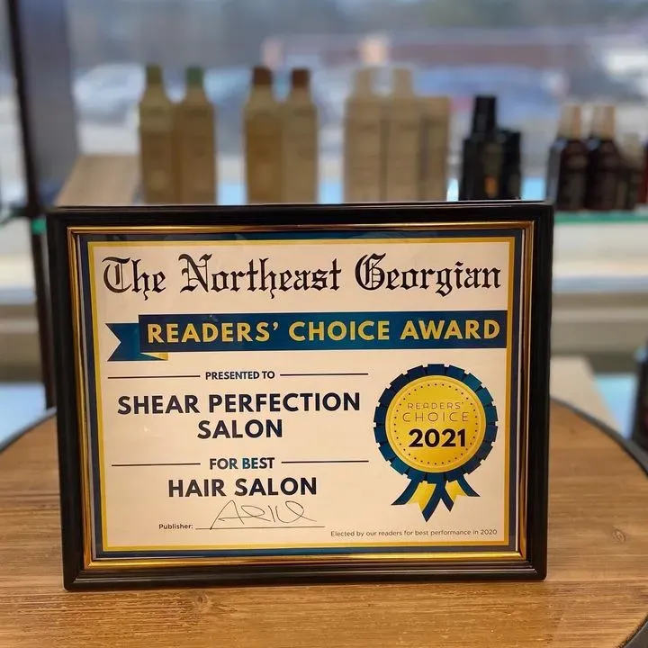 https://cdn.salonspotlight.com/photos/EkL4VHxasNX0YECXeloD/4fde88d8-c95c-4a41-914b-35b3362fc8c2_720x720