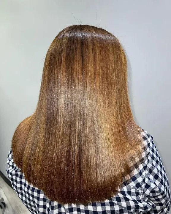 https://cdn.salonspotlight.com/photos/ElBmWTu3x2vP55j7VdBX/0c91f324-d786-41e6-8a36-cbdfc2dba8bb_720x720